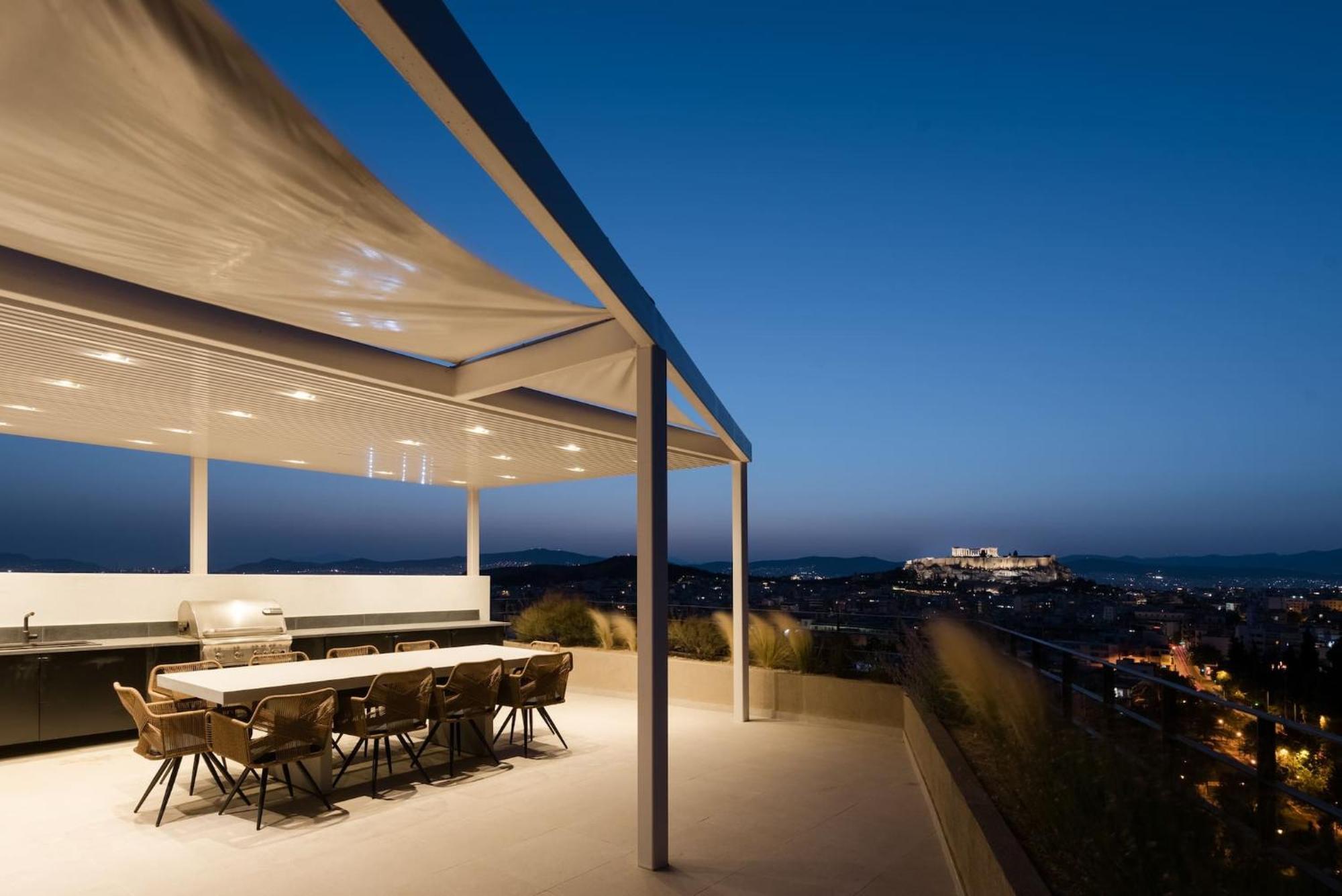 Urban Apt With Stunning Acropolis View & Roofdeck Athen Eksteriør bilde